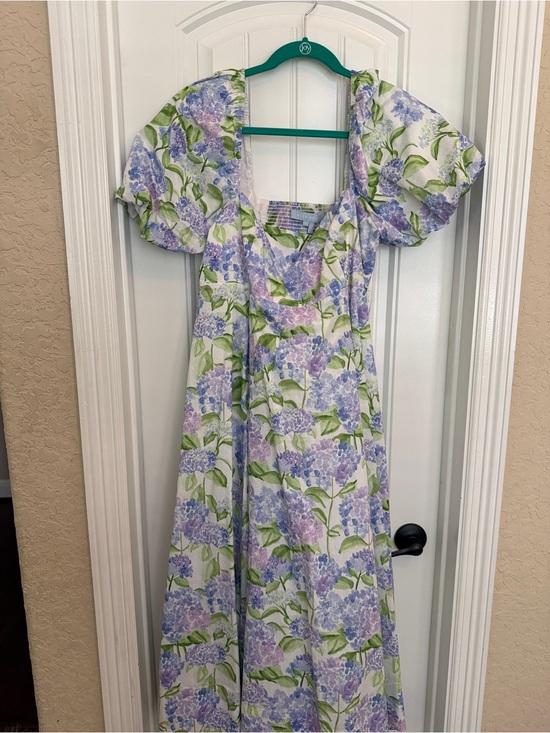 Hill House Dresses & Skirts - Hill house Floral Puff-Sleeve nap Dress in Lavender & Green